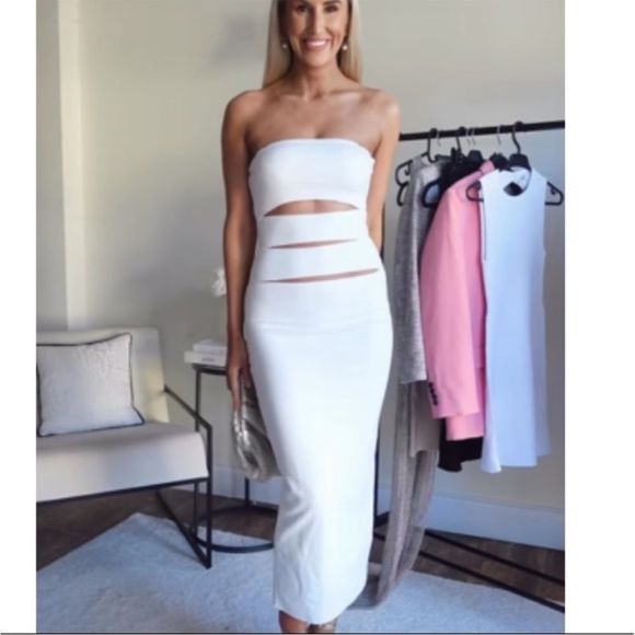 Zara Dresses & Skirts - ZARA STRAPLESS CUT OUT MAXI DRESS 5584/173/141/15